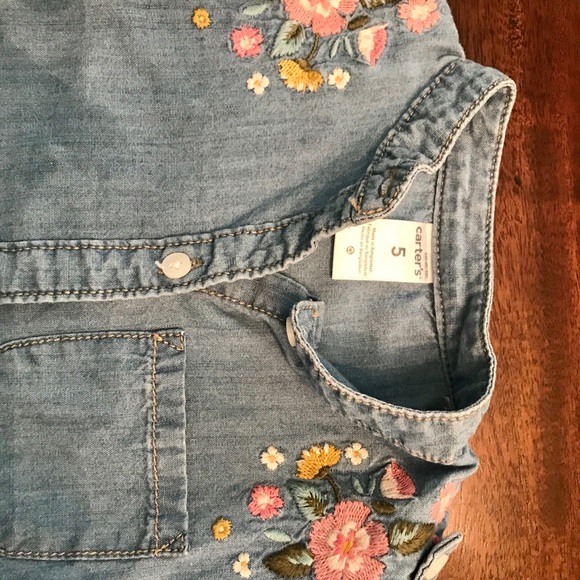 Girls Carter’s Chambray Top - sz 5 - Picture 3 of 4